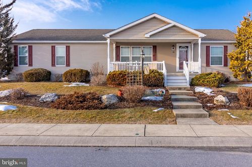 28 Quartz Ln, Annville, PA, 17003-1858 | Card Image