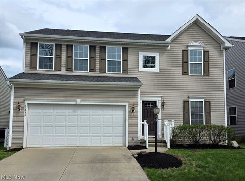 38446 Foxglen Ave, Avon, OH, 44011-4748 | Card Image