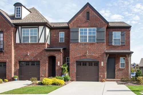 1966 Newark Ln, Thompsons Station, TN, 37179-9660 | Card Image