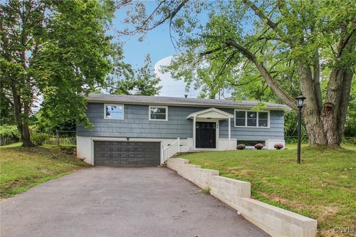 48 Brasser Dr, Rochester, NY, 14624-4409 | Card Image