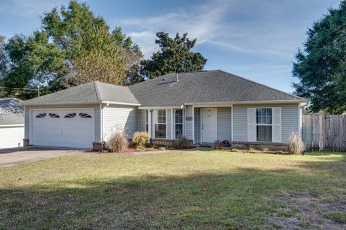 128 Menzel St, Valparaiso, FL, 32580-1806 | Card Image