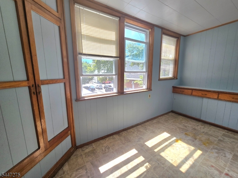 Residential Lease in Newark City 4