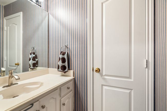 2921 Chalfont Ln, House other with 5 bedrooms, 4 bathrooms and null parking in Plano TX | Image 26