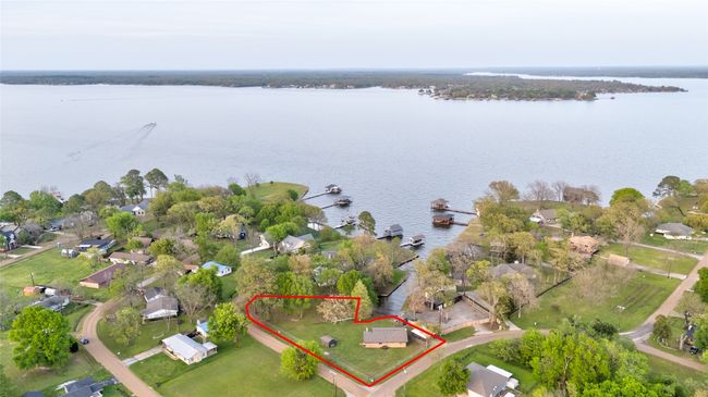 Great view of the lake | Image 37