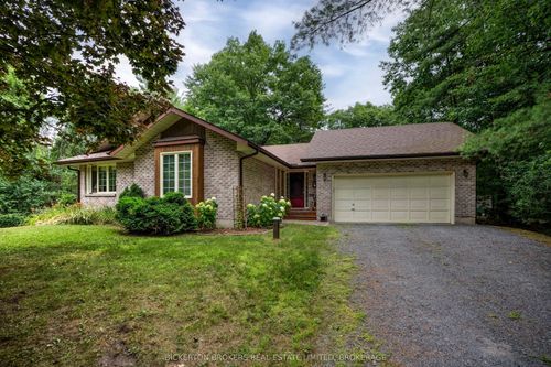 16 S Village Estates Road S, Leeds and the Thousand Islands, ON, K0E1L0 | Card Image