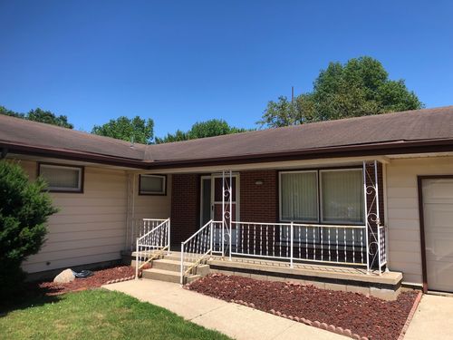 2332 Brookshire E, Champaign, IL, 61821 | Card Image