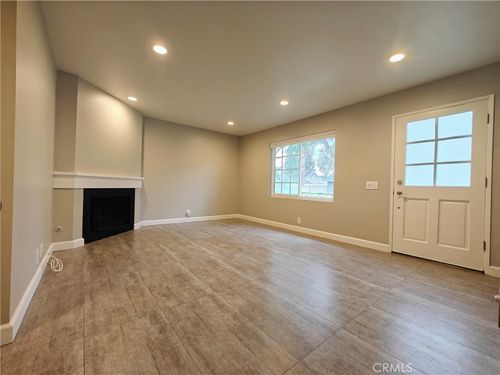 46-69 Thicket, Irvine, CA, 92614-7949 | Card Image