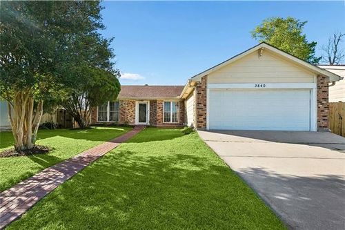3840 Clover Ln, Harvey, LA, 70058-1615 | Card Image