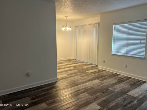 355-1800 Park Ave, Orange Park, FL, 32073-4943 | Card Image