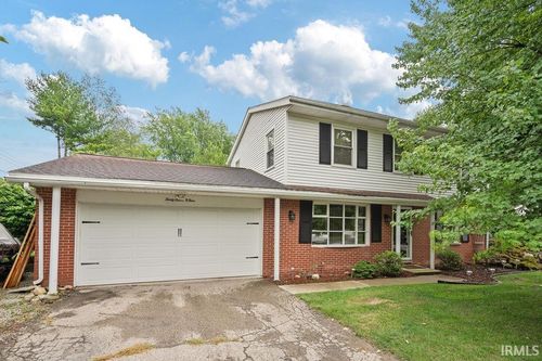 3704 Melody Ln E, Kokomo, IN, 46902-4342 | Card Image