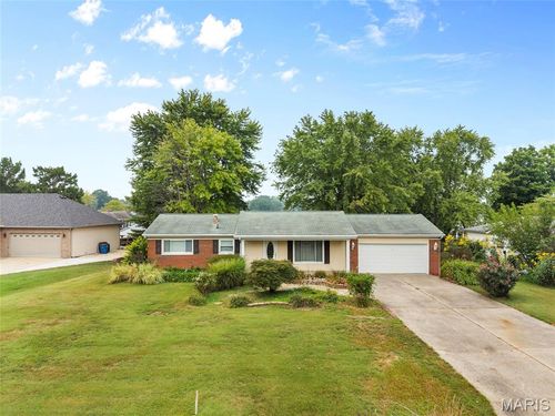 355 Wanda Drive, Edwardsville, IL, 62025 | Card Image