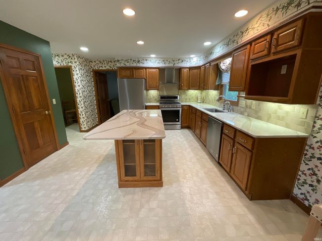 404 Ridge Ct, House other with 4 bedrooms, 3 bathrooms and null parking in Ossian IN | Image 9