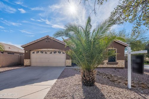 8157 W Gibson Lane, Phoenix, AZ, 85043 | Card Image