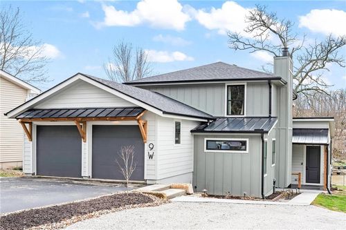 9 W St, Lake Lotawana, MO, 64086-9757 | Card Image