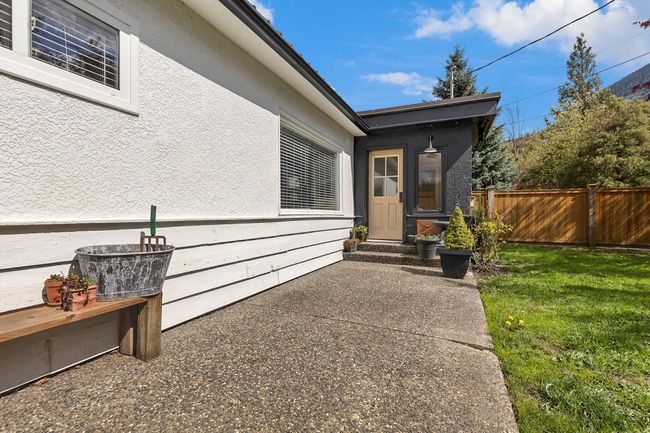 42739 Yarrow Central Road, House other with 3 bedrooms, 1 bathrooms and 6 parking in Yarrow BC | Image 34