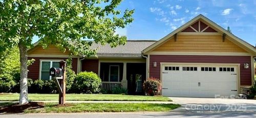 34 Creekside View Dr, Asheville, NC, 28804-8812 | Card Image
