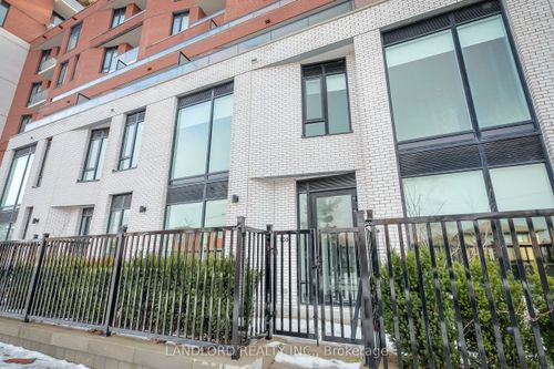 105-15 Maryport Ave, North York, ON, M3M0E2 | Card Image