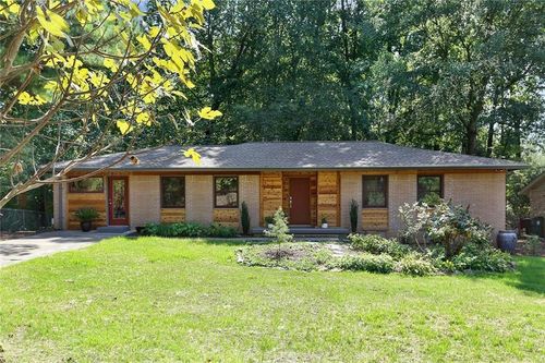 1995 Commodore Ln, Chamblee, GA, 30341-1557 | Card Image