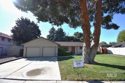 215 Mango Dr, Eagle, ID, 83616-5069 | Card Image