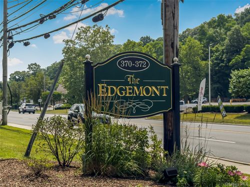 2a-372 Central Park Ave, Scarsdale, NY, 10583-1303 | Card Image