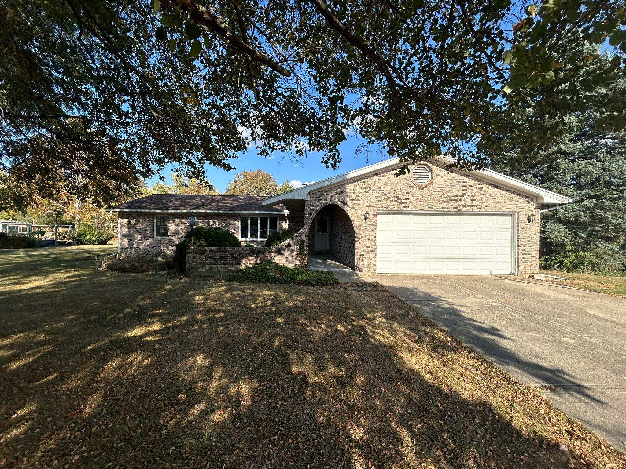 Boone Dr, Troy, OH 45373