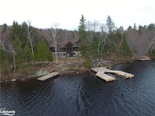 2483 Bear Lake Road, Dorset, ON, P0A1E0 | Card Image