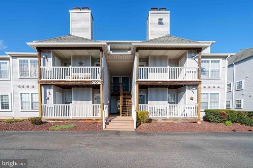 2009 Waters Edge Dr, NEWARK, DE, 19702-6335 | Card Image