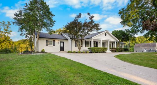 1711 Bend Rd, Clarksville, TN, 37040-7912 | Card Image