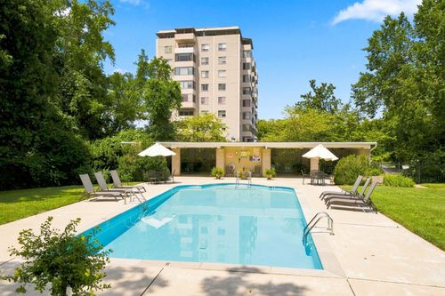 34-105 Leake Ave, Nashville, TN, 37205-3735 | Card Image