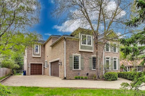 628 Greenwood Rd, Northbrook, IL, 60062-2627 | Card Image