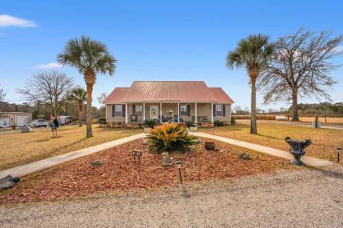 795 Dog Bluff Rd, Galivants Ferry, SC, 29544-8224 | Card Image