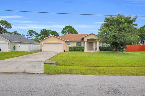 663 Nw North Macedo Blvd, Port St. Lucie, FL, 34983-1058 | Card Image