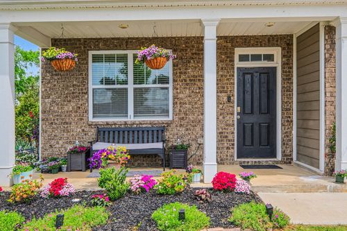 302 Ryan Rd, Chapel Hill, TN, 37034-2031 | Card Image