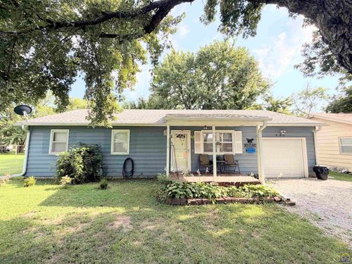 556 Orange St, Americus, KS, 66835-9637 | Card Image