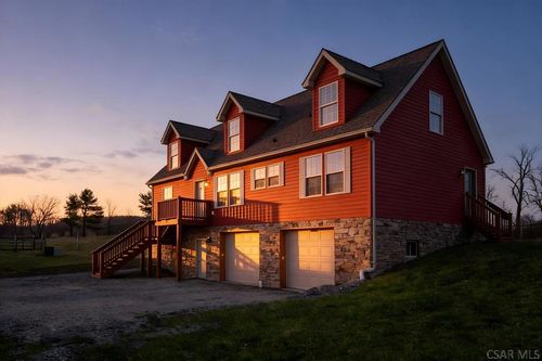 3736 Water Level Rd, Rockwood, PA, 15557-7116 | Card Image