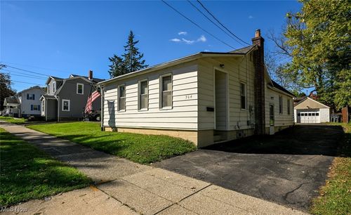 364 Stanley Rd, Akron, OH, 44312-2126 | Card Image