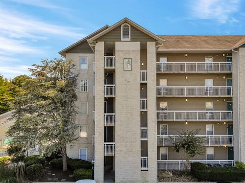 341-205 Ogle Dr, Pigeon Forge, TN, 37863-3847 | Card Image