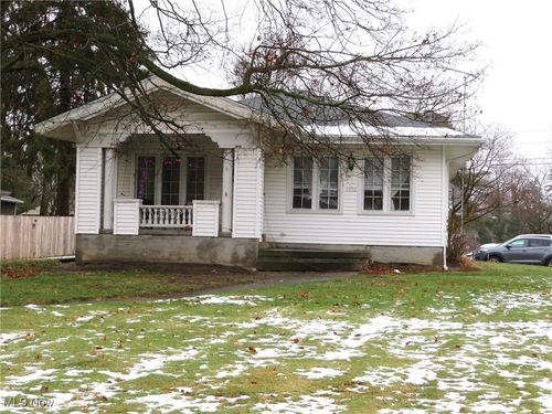 1050 Parkway Blvd, Alliance, OH, 44601-3739 | Card Image