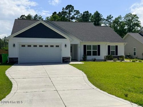 93 Robertson Ln, New Bern, NC, 28560-4423 | Card Image