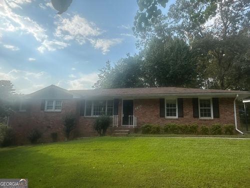 6575 Wendell Cir, Morrow, GA, 30260-2424 | Card Image