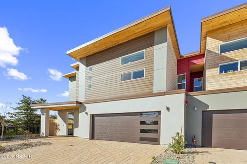 453 N 13th St, Grover Beach, CA, 93433 | Card Image