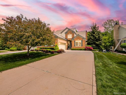 44415 Aspen Ridge Dr, Northville, MI, 48168-4427 | Card Image