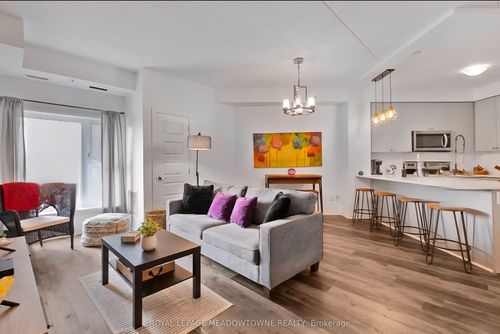 324-610 Farmstead Dr, Milton, ON, L9T8X5 | Card Image