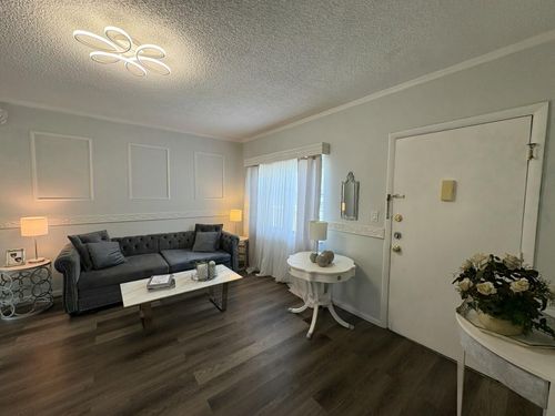 101-609 Ne 13th Ave, Fort Lauderdale, FL, 33304-2811 | Card Image
