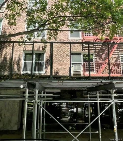 415-142-05 Roosevelt Ave, Flushing, NY, 11354-6007 | Card Image