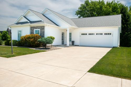 2655 Flagstone Dr, Valparaiso, IN, 46385-2812 | Card Image