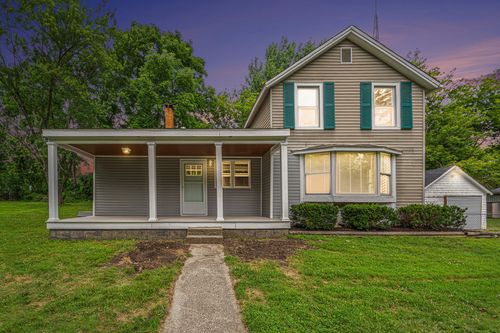431 Railroad St, Chelsea, MI, 48118-1102 | Card Image