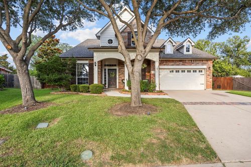 2400 Goodnight Trl, Mansfield, TX, 76063-7555 | Card Image