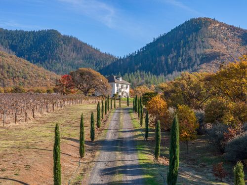 7499 Highway 238, Jacksonville, OR, 97530-9139 | Card Image