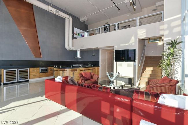 1201 - 360 E Desert Inn Rd, Condo with 2 bedrooms, 3 bathrooms and null parking in Las Vegas NV | Image 7